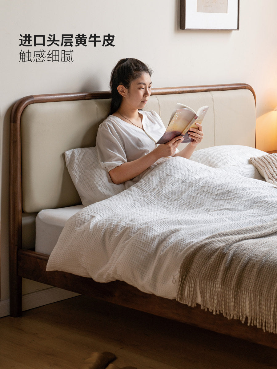 黑胡桃木大床北欧主卧实木双人床现代简约头层牛皮软靠床